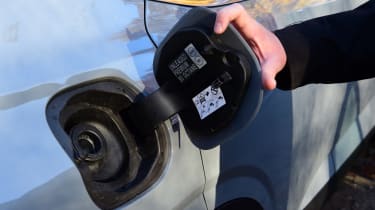 Nissan Qashqai long termer - first report filler cap